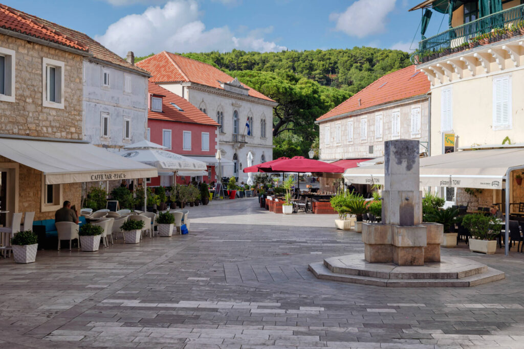Pjaca (Piazza) – The Square of Croatian National Revival